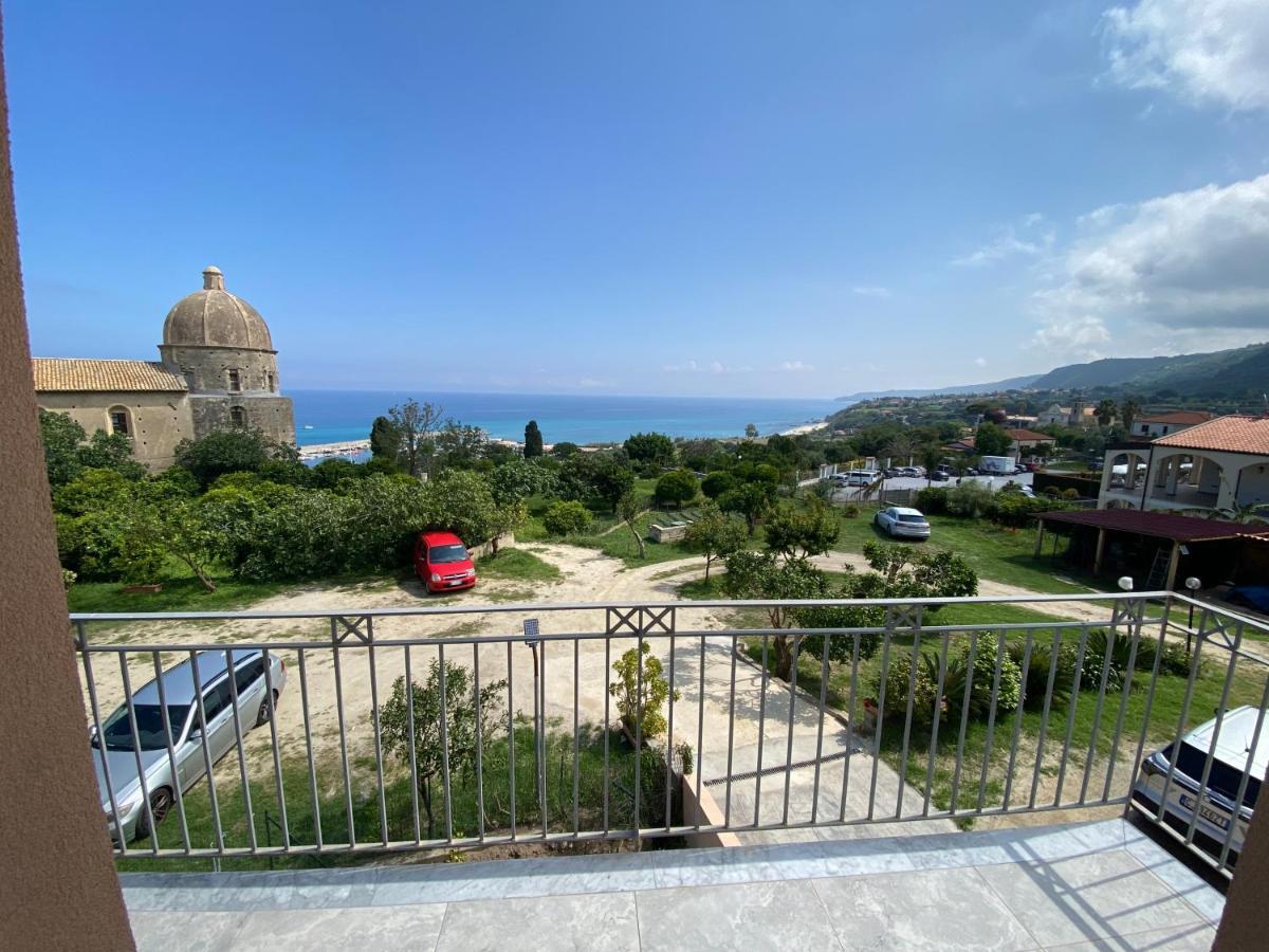 Gabriel Holidays Tropea Exterior photo