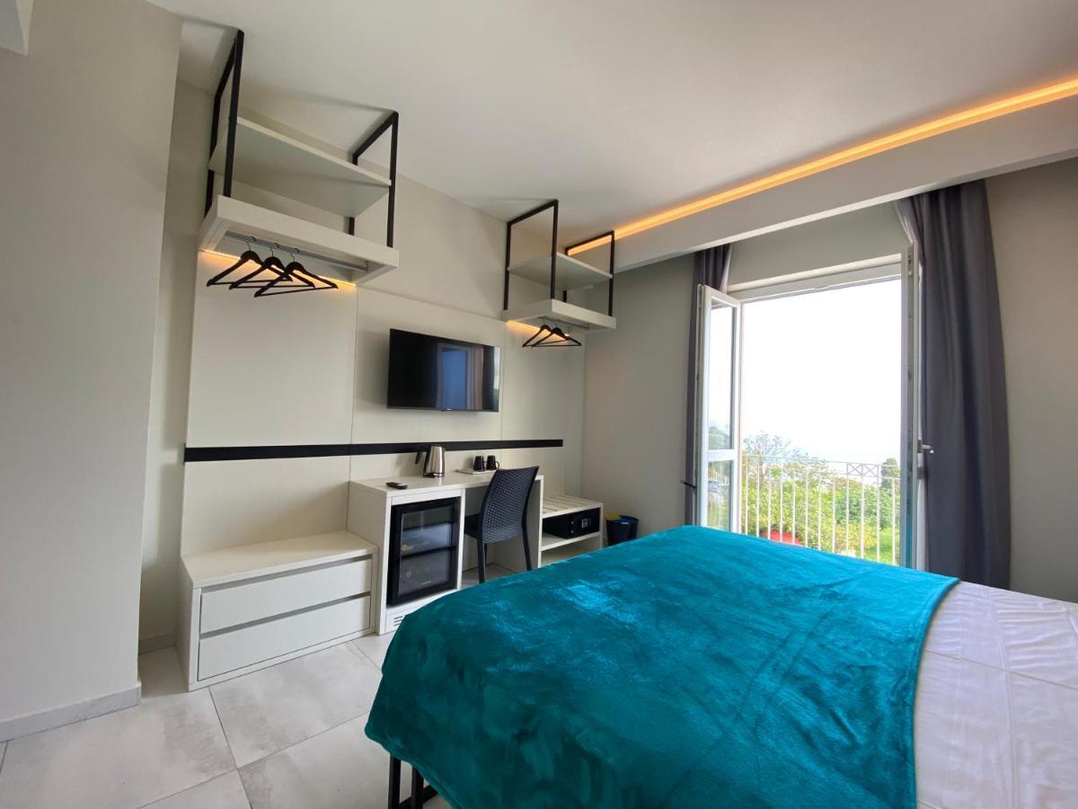 Gabriel Holidays Tropea Exterior photo